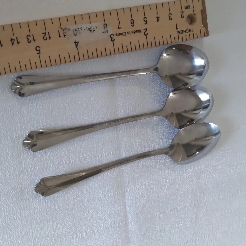 Potter and smith stainless flatware 3 teaspoons